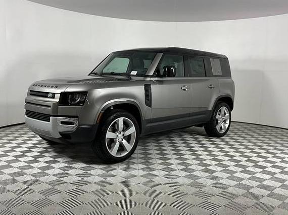 LAND ROVER DEFENDER 2024 SALEPEFE6R2321472 image